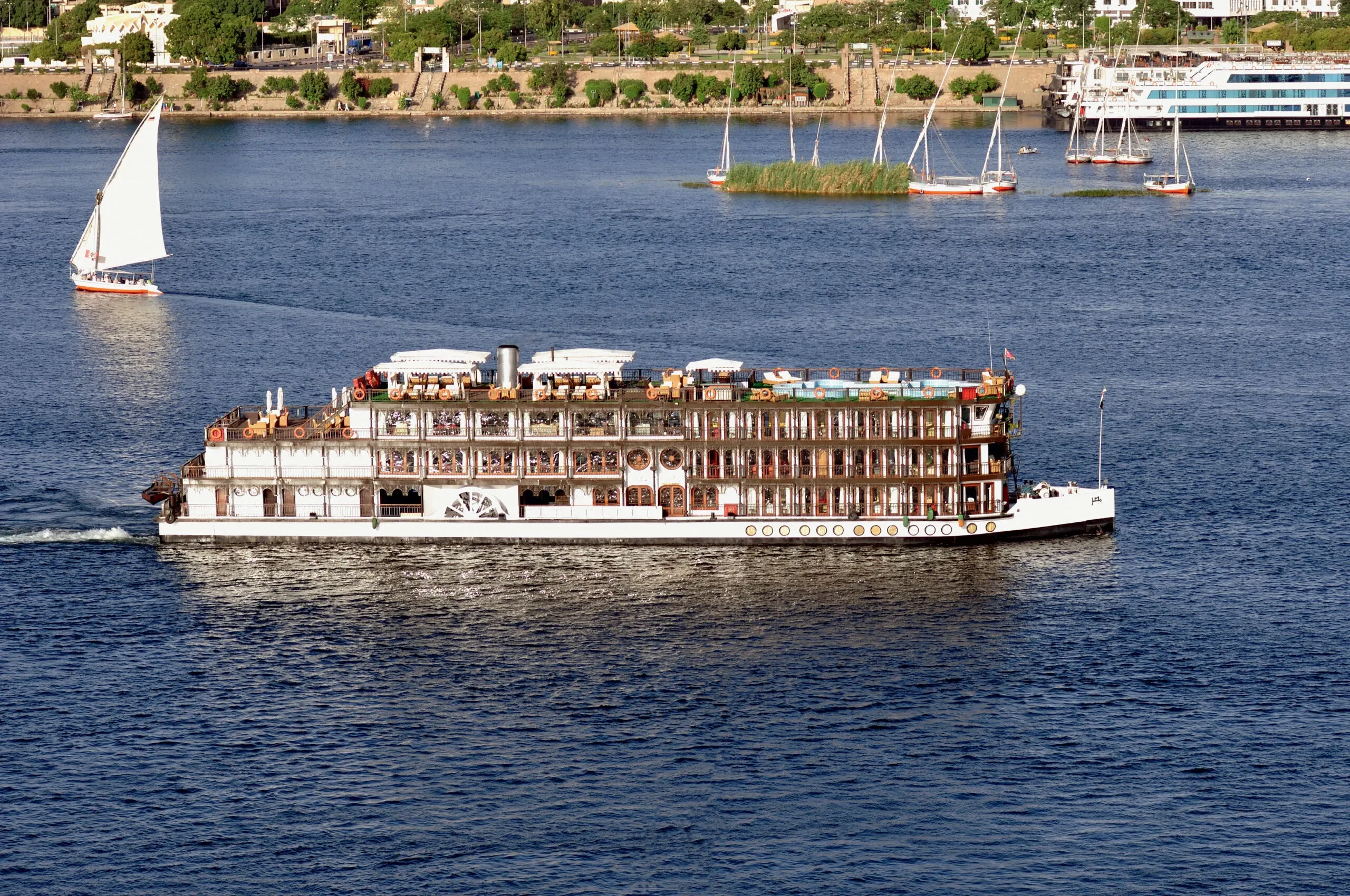 Mövenpick SS Misr — круиз по Нилу на 5 дней : Луксор–Асуан