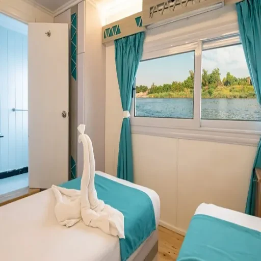 Royal Cleopatra Dahabiya — круиз по Нилу на 5 дней : Луксор–Асуан