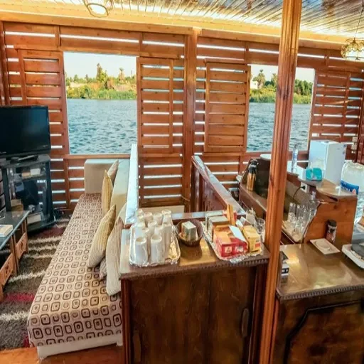 Royal Cleopatra Dahabiya — круиз по Нилу на 5 дней : Луксор–Асуан